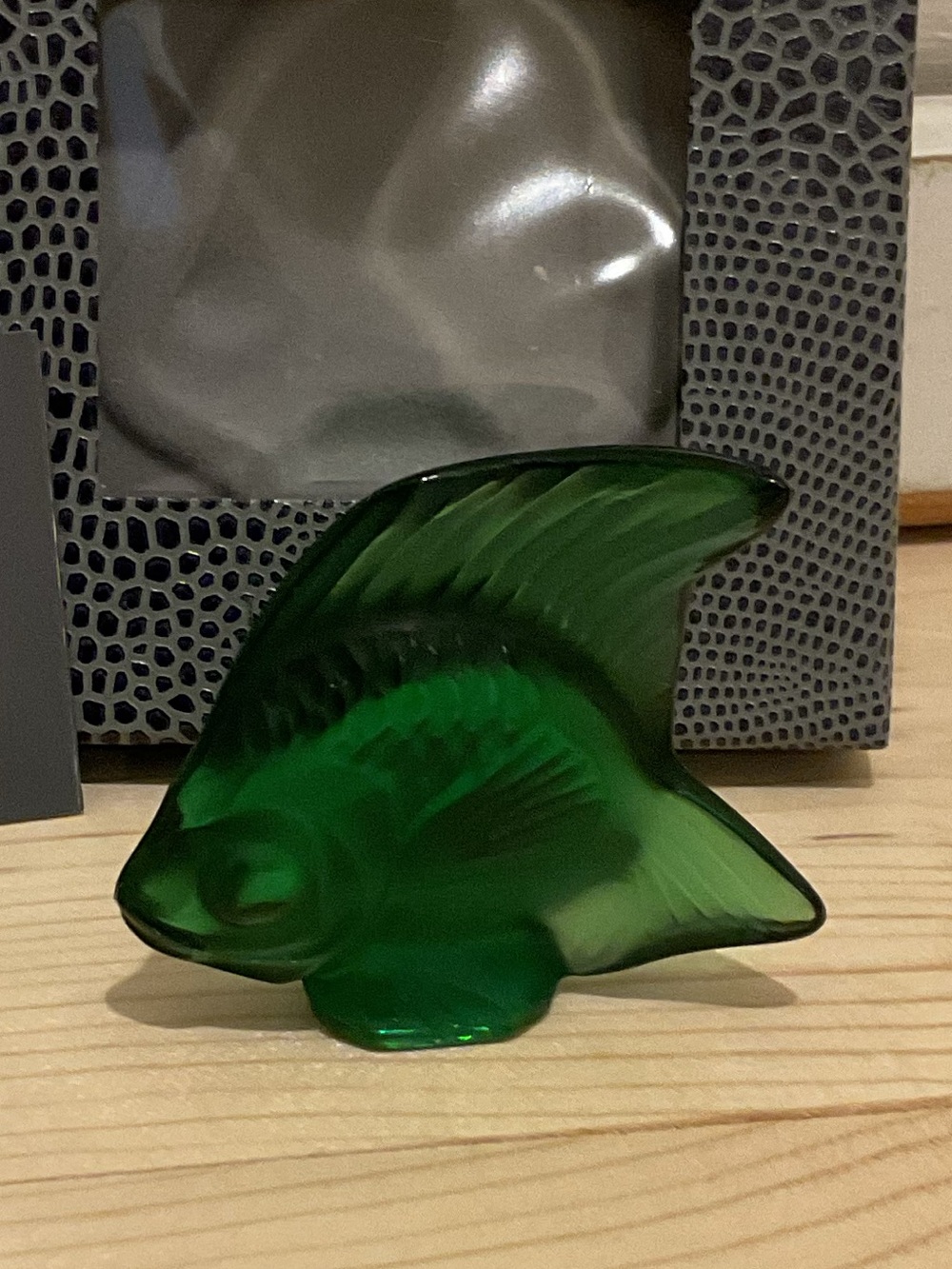 Lalique Poisson Cachet Emeraude Glass Fish Signed